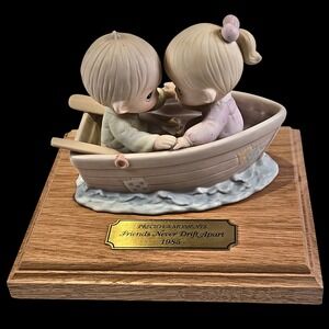 Precious Moments "Friends Never Drift Apart" 1985 No. 100250 | Wood Bese |No Box